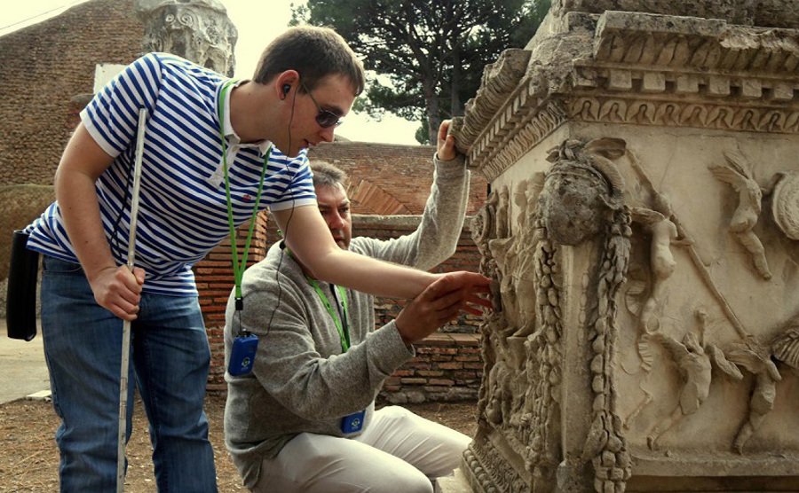 گردشگری برای نابینایان